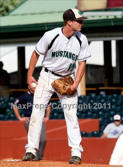 Thumbnail 3 in North Oldham vs. Mercer County  (KHSAA Quarterfinal) photogallery.