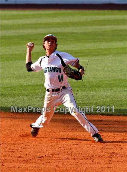Thumbnail 2 in North Oldham vs. Mercer County  (KHSAA Quarterfinal) photogallery.