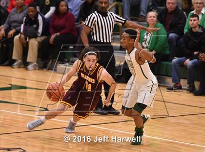 Thumbnail 3 in Walsh Jesuit @ St. Vincent-St. Mary photogallery.