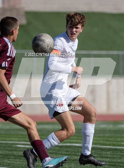 Thumbnail 2 in Castle View vs Ponderosa photogallery.