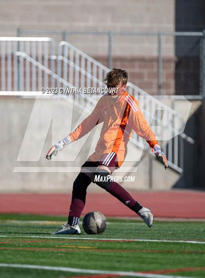 Thumbnail 2 in Castle View vs Ponderosa photogallery.