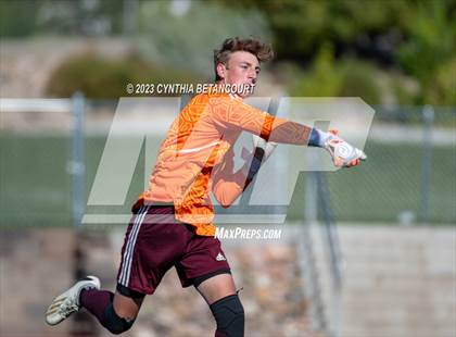 Thumbnail 2 in Castle View vs Ponderosa photogallery.