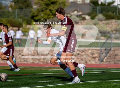 Thumbnail 2 in Castle View vs Ponderosa photogallery.
