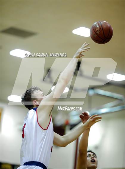 Thumbnail 3 in Alemany vs Maranatha (The Opening Weekend Tournament) photogallery.