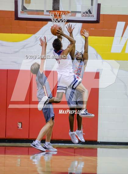 Thumbnail 2 in Alemany vs Maranatha (The Opening Weekend Tournament) photogallery.