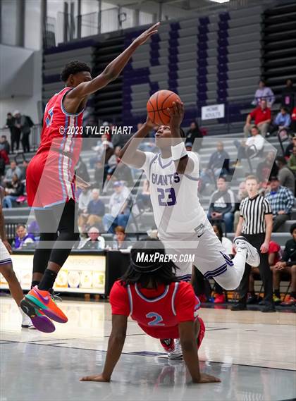 Thumbnail 3 in Fort Wayne Wayne vs. Ben Davis (Sneakers for Santa Shootout) photogallery.