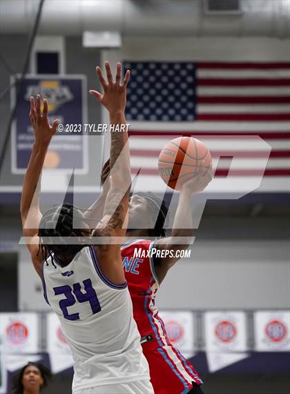 Thumbnail 1 in Fort Wayne Wayne vs. Ben Davis (Sneakers for Santa Shootout) photogallery.