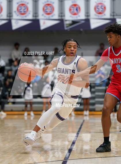 Thumbnail 2 in Fort Wayne Wayne vs. Ben Davis (Sneakers for Santa Shootout) photogallery.