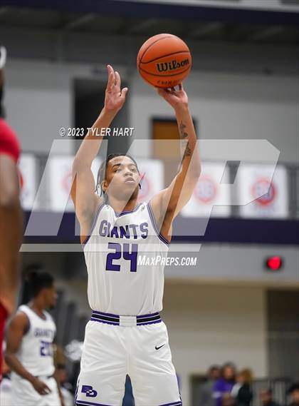 Thumbnail 3 in Fort Wayne Wayne vs. Ben Davis (Sneakers for Santa Shootout) photogallery.