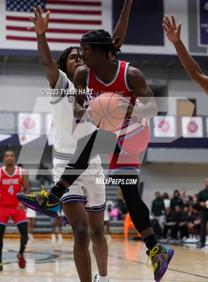 Thumbnail 1 in Fort Wayne Wayne vs. Ben Davis (Sneakers for Santa Shootout) photogallery.