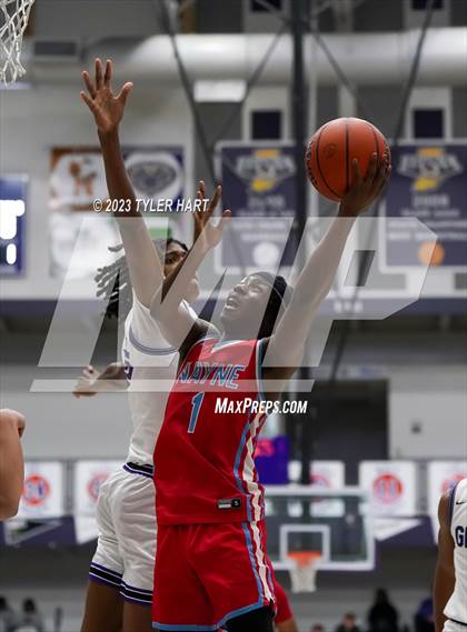 Thumbnail 2 in Fort Wayne Wayne vs. Ben Davis (Sneakers for Santa Shootout) photogallery.