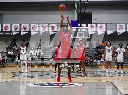 Thumbnail 3 in Fort Wayne Wayne vs. Ben Davis (Sneakers for Santa Shootout) photogallery.