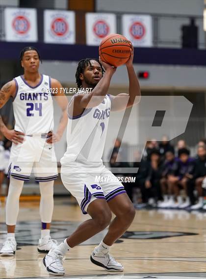 Thumbnail 1 in Fort Wayne Wayne vs. Ben Davis (Sneakers for Santa Shootout) photogallery.