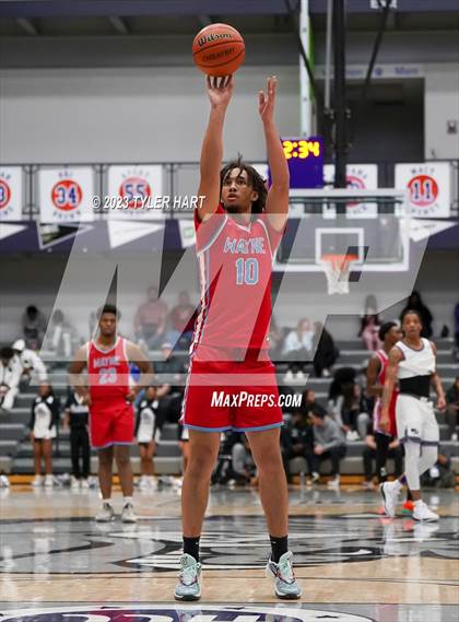Thumbnail 1 in Fort Wayne Wayne vs. Ben Davis (Sneakers for Santa Shootout) photogallery.