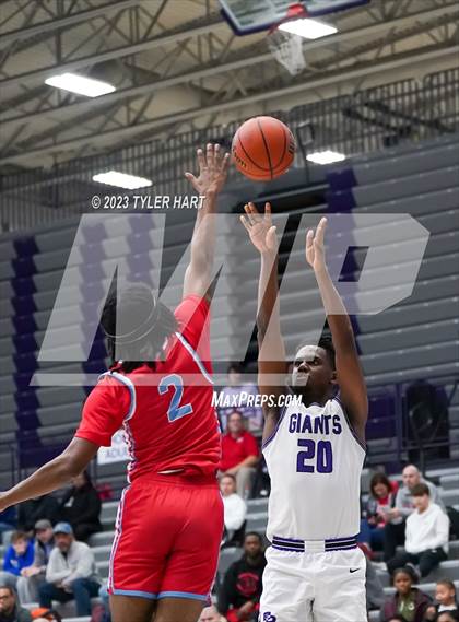 Thumbnail 2 in Fort Wayne Wayne vs. Ben Davis (Sneakers for Santa Shootout) photogallery.