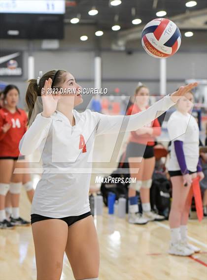 Thumbnail 2 in Whittier Christian @ Omaha Northwest (Nike TOC Southwest) photogallery.