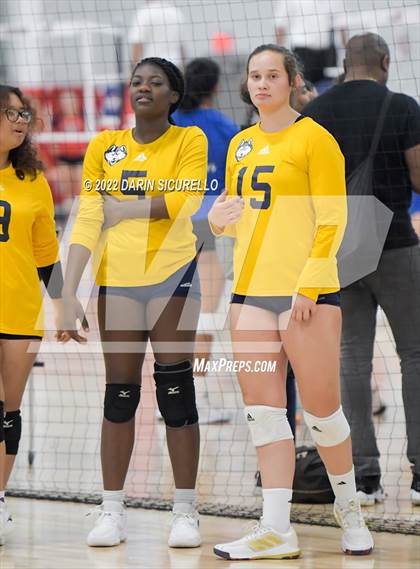 Thumbnail 2 in Whittier Christian @ Omaha Northwest (Nike TOC Southwest) photogallery.