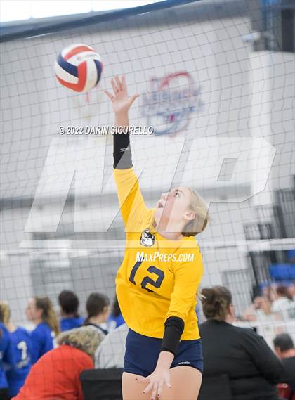 Thumbnail 1 in Whittier Christian @ Omaha Northwest (Nike TOC Southwest) photogallery.