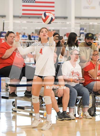 Thumbnail 3 in Whittier Christian @ Omaha Northwest (Nike TOC Southwest) photogallery.