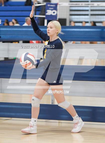 Thumbnail 3 in Whittier Christian @ Omaha Northwest (Nike TOC Southwest) photogallery.