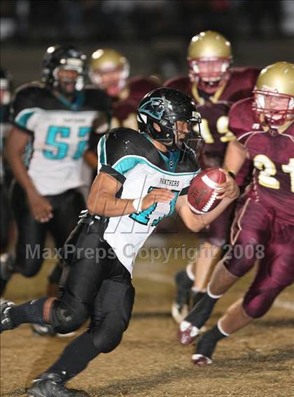 Thumbnail 1 in Pioneer Valley @ Oaks Christian (CIF SS Playoffs) photogallery.