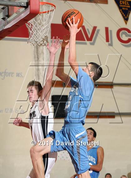 Thumbnail 3 in Mira Loma vs. Valley Christian (Viking Classic) photogallery.