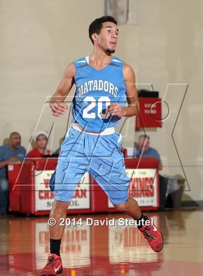 Thumbnail 2 in Mira Loma vs. Valley Christian (Viking Classic) photogallery.