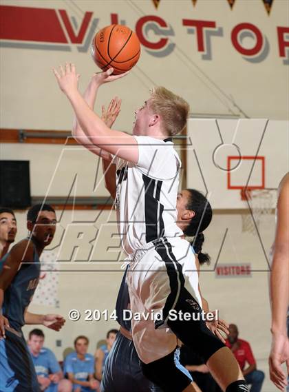 Thumbnail 1 in Mira Loma vs. Valley Christian (Viking Classic) photogallery.