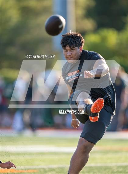 Thumbnail 1 in Capuchino @ Woodside photogallery.