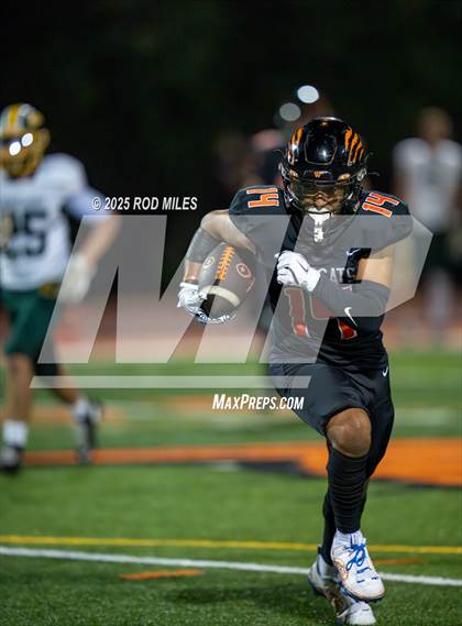 Thumbnail 1 in Capuchino @ Woodside photogallery.