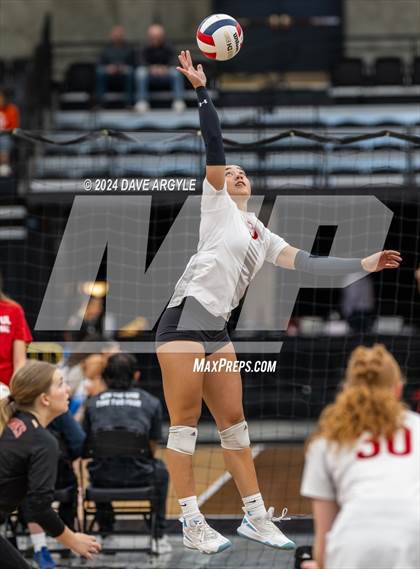 Thumbnail 3 in Bountiful vs. Wasatch (UHSAA 5A Second Round) photogallery.