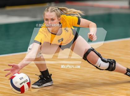 Thumbnail 2 in Bountiful vs. Wasatch (UHSAA 5A Second Round) photogallery.