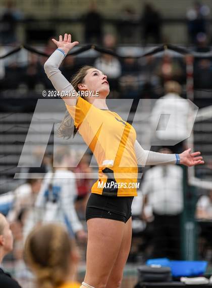 Thumbnail 1 in Bountiful vs. Wasatch (UHSAA 5A Second Round) photogallery.