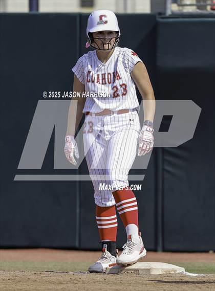 Thumbnail 1 in Coahoma vs. Lexington (UIL Softball 3A D2 Final) photogallery.