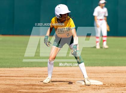 Thumbnail 2 in Coahoma vs. Lexington (UIL Softball 3A D2 Final) photogallery.