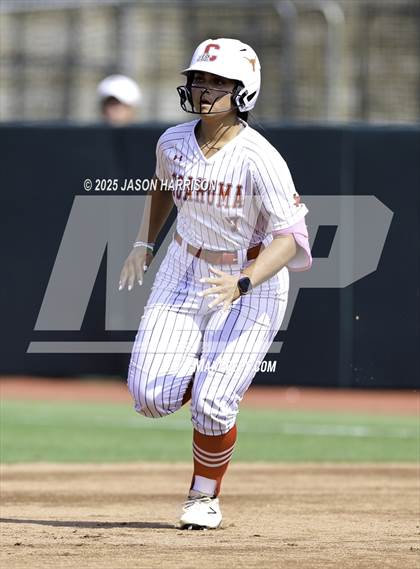 Thumbnail 2 in Coahoma vs. Lexington (UIL Softball 3A D2 Final) photogallery.
