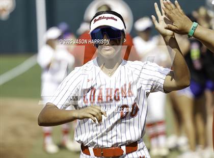 Thumbnail 1 in Coahoma vs. Lexington (UIL Softball 3A D2 Final) photogallery.