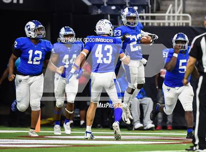 Thumbnail 3 in Katy Taylor vs Cypress Creek (UIL 6A Regional Playoff) photogallery.