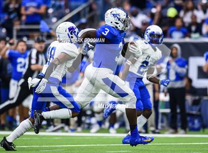 Thumbnail 3 in Katy Taylor vs Cypress Creek (UIL 6A Regional Playoff) photogallery.