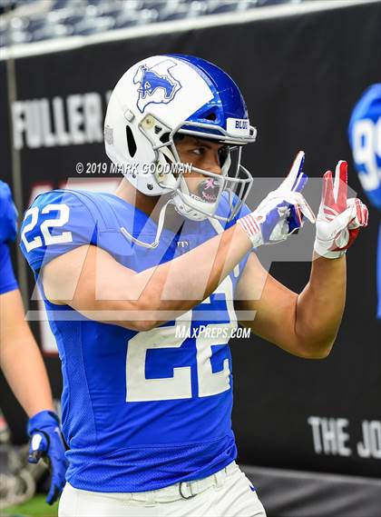 Thumbnail 3 in Katy Taylor vs Cypress Creek (UIL 6A Regional Playoff) photogallery.