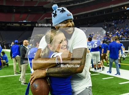 Thumbnail 3 in Katy Taylor vs Cypress Creek (UIL 6A Regional Playoff) photogallery.