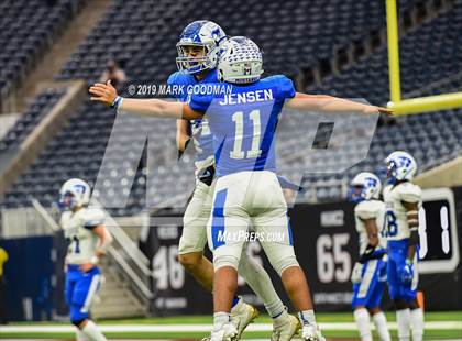 Thumbnail 3 in Katy Taylor vs Cypress Creek (UIL 6A Regional Playoff) photogallery.