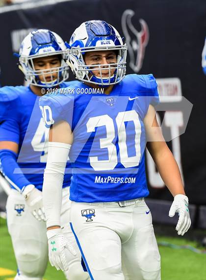 Thumbnail 3 in Katy Taylor vs Cypress Creek (UIL 6A Regional Playoff) photogallery.