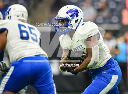Thumbnail 1 in Katy Taylor vs Cypress Creek (UIL 6A Regional Playoff) photogallery.