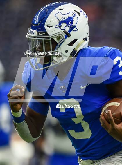 Thumbnail 1 in Katy Taylor vs Cypress Creek (UIL 6A Regional Playoff) photogallery.