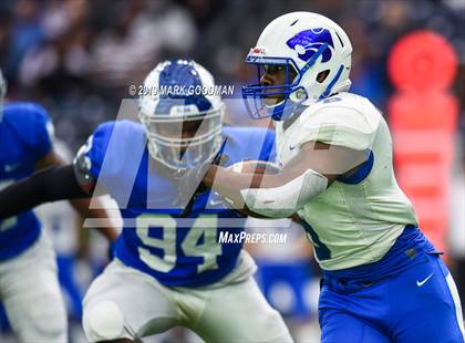 Thumbnail 3 in Katy Taylor vs Cypress Creek (UIL 6A Regional Playoff) photogallery.