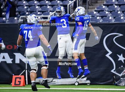 Thumbnail 3 in Katy Taylor vs Cypress Creek (UIL 6A Regional Playoff) photogallery.