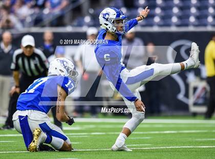 Thumbnail 3 in Katy Taylor vs Cypress Creek (UIL 6A Regional Playoff) photogallery.