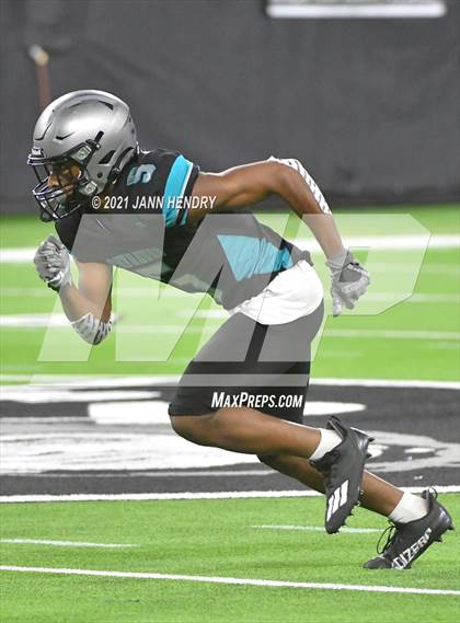 Thumbnail 2 in Silverado vs. Shadow Ridge (4A State Championship) photogallery.