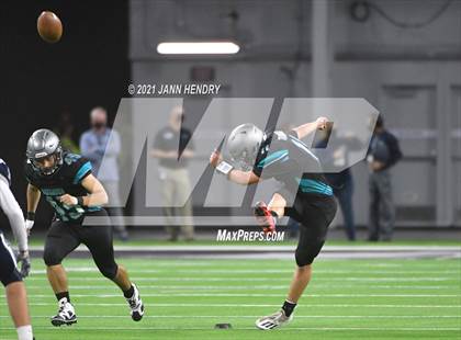 Thumbnail 1 in Silverado vs. Shadow Ridge (4A State Championship) photogallery.
